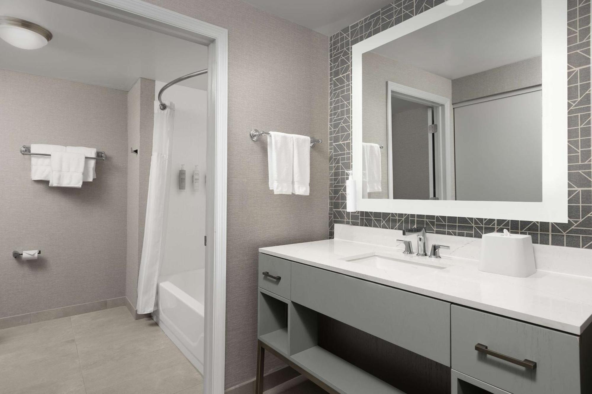 Homewood By Hilton Reading-wyomissing Hotel 3*